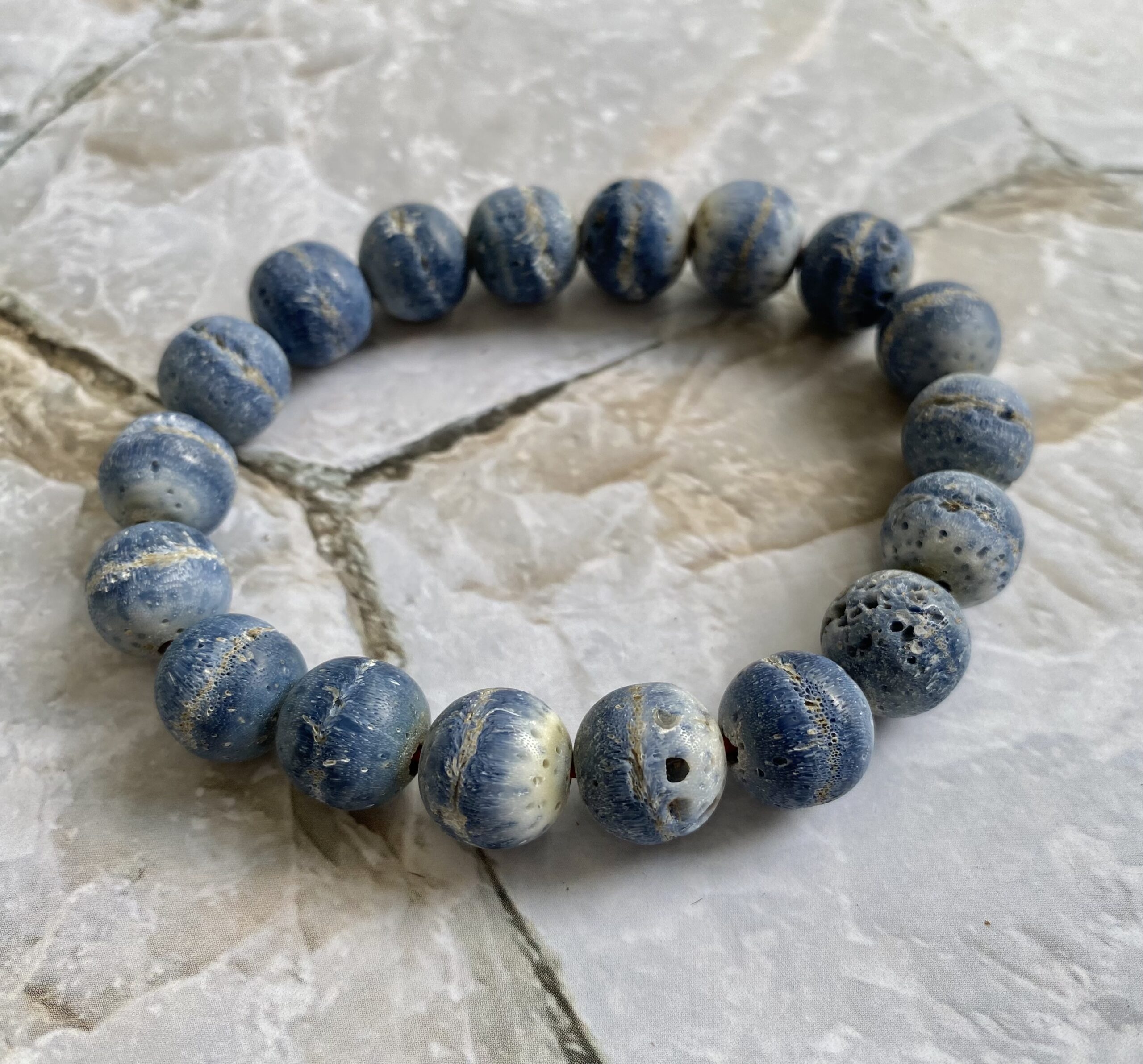 【ブルーコーラル(青珊瑚)12,5mm】ポリッシュ(磨き)仕上げ無し★ブレスレット