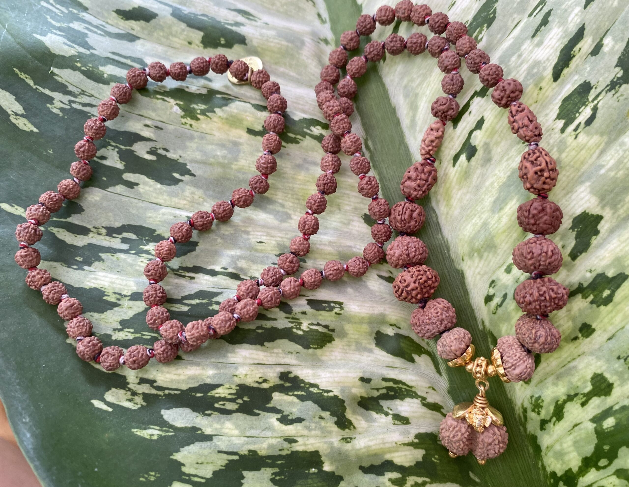 【シッダマーラー】小粒０面～14面★ガネーシャ四つ葉ゴールドキャップ(25-H)