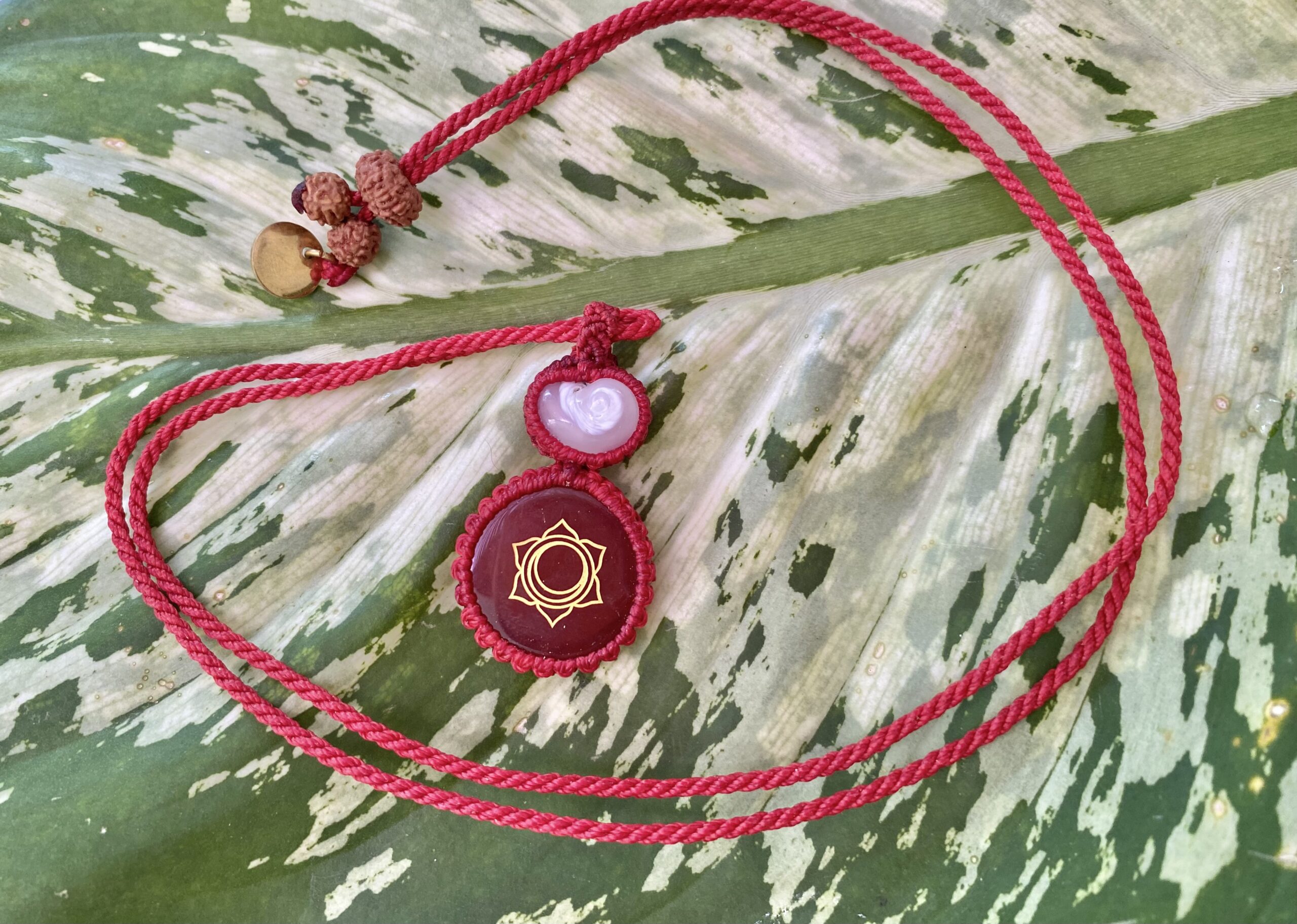 【第1チャクラ改善】ケオン＆１０面ヴィシュヌ★紐ネックレス