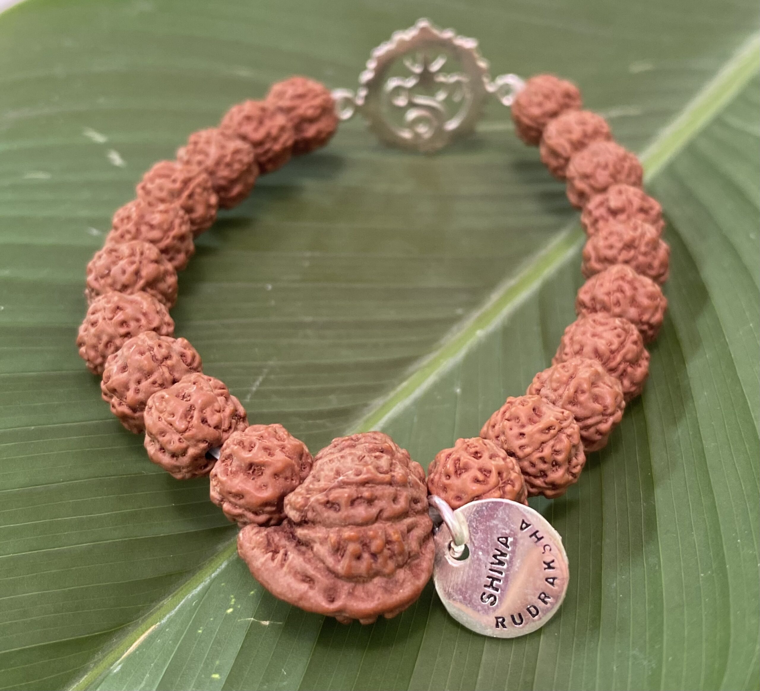 【鼻付きガネーシャ９面】聖音AUM（オーム）★ブレスレット