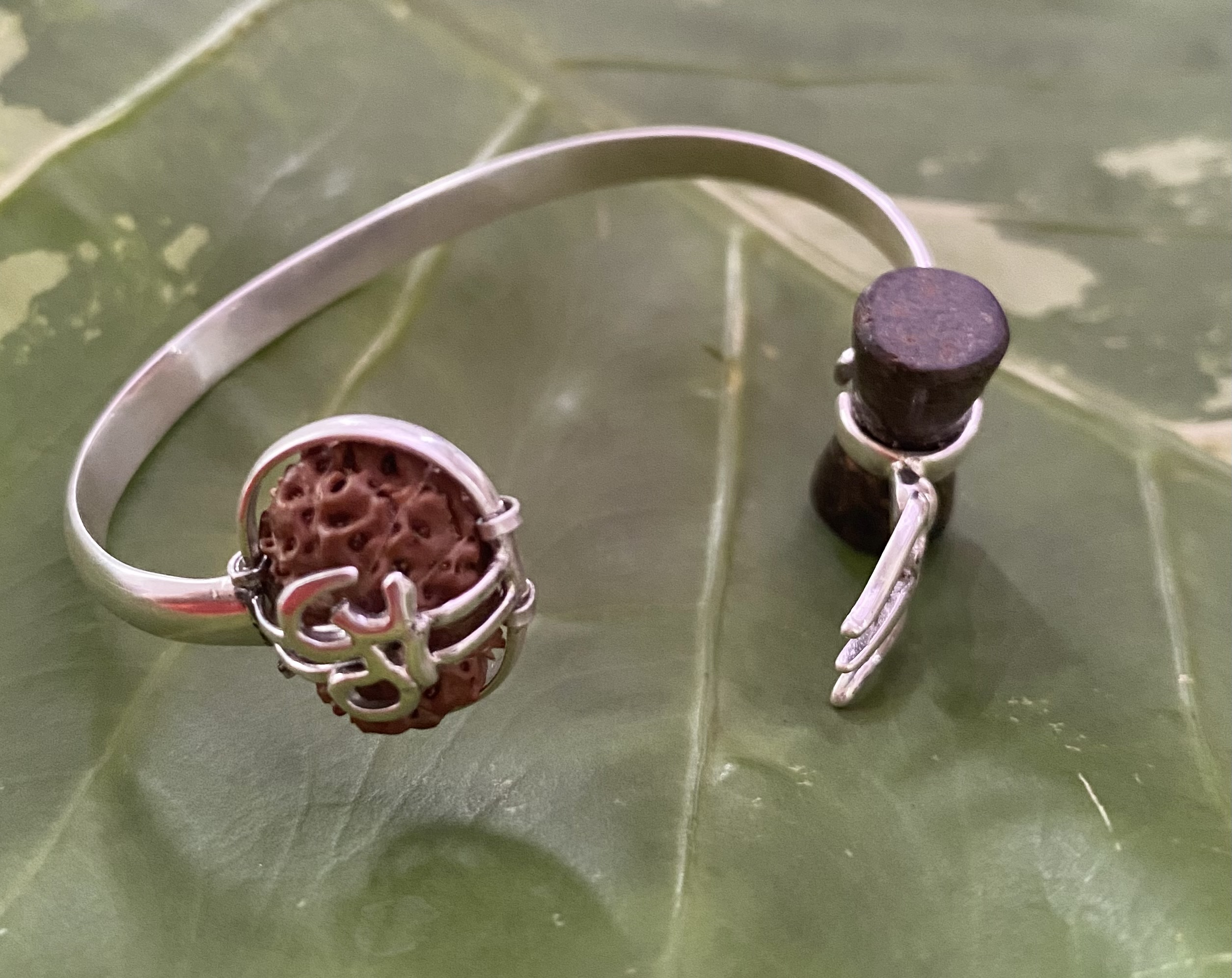 【Tripura Shakti】３つの世界の力★バングル（25ーA）