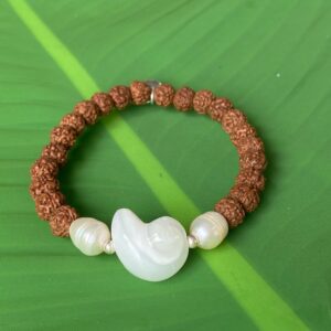 【入魂儀式済み勾玉ケオン】淡水オパール★ルドラクシャ５面★ブレスレット