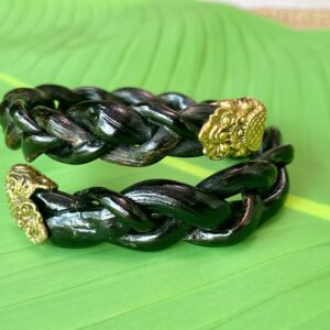 【ブラック・ウリ】ネジネジバングル★ゴールドカラー真鍮