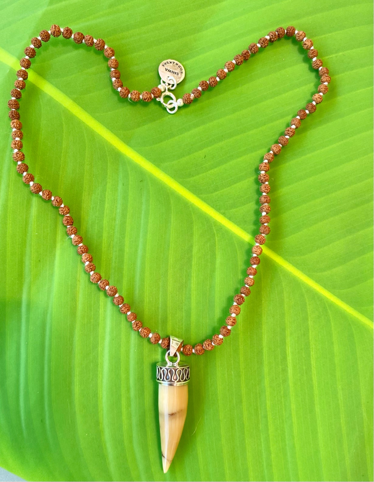 【インドネシア産ウリ・グリンシン】極小5面★ネックレス(４５ｃｍ)